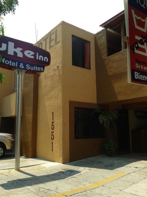Uke Inn Hotel & Suites Xamaipak 툭스틀라 외부 사진
