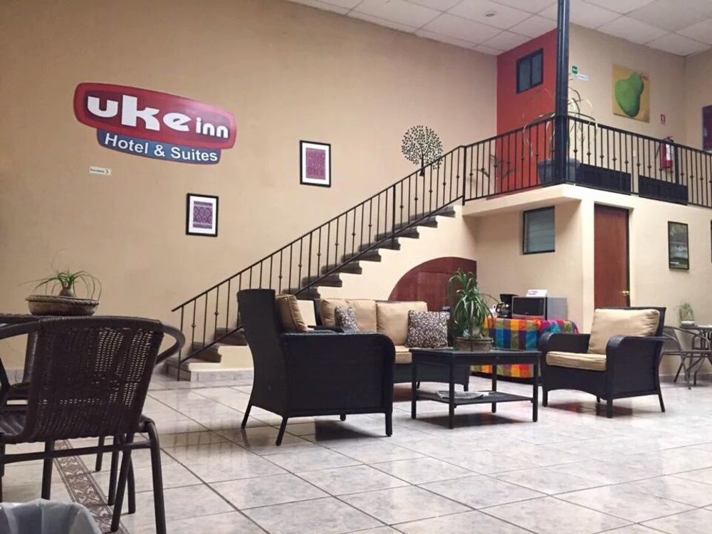 Uke Inn Hotel & Suites Xamaipak 툭스틀라 외부 사진